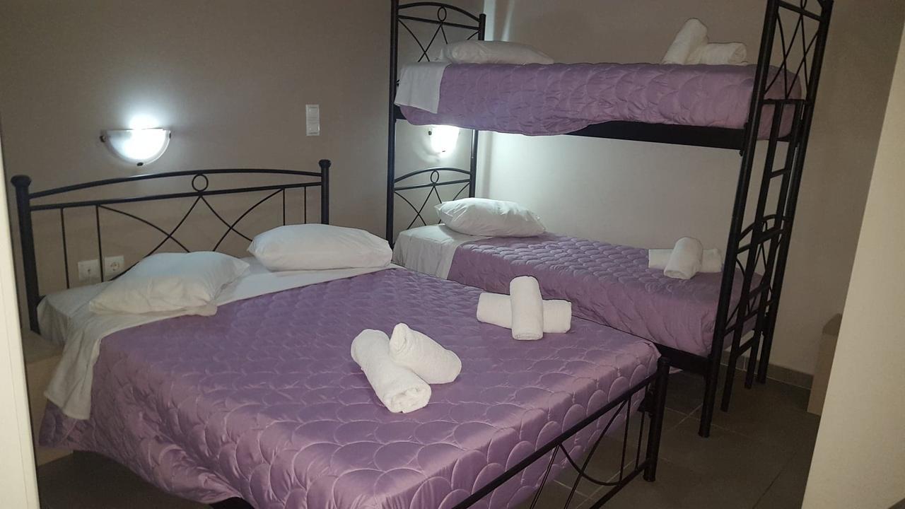 LUX Hotel Piraeus Buitenkant foto